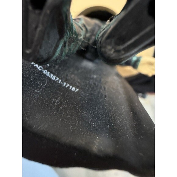 Funko POP! Marvel Thor: Ragnarok Hela Masked #243 Vinyl Action Figure - Picture 4 of 8